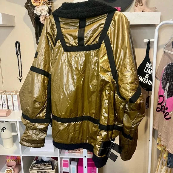NWT Free People Vagabond Gold Bomber Jacket - Picture 13 of 13